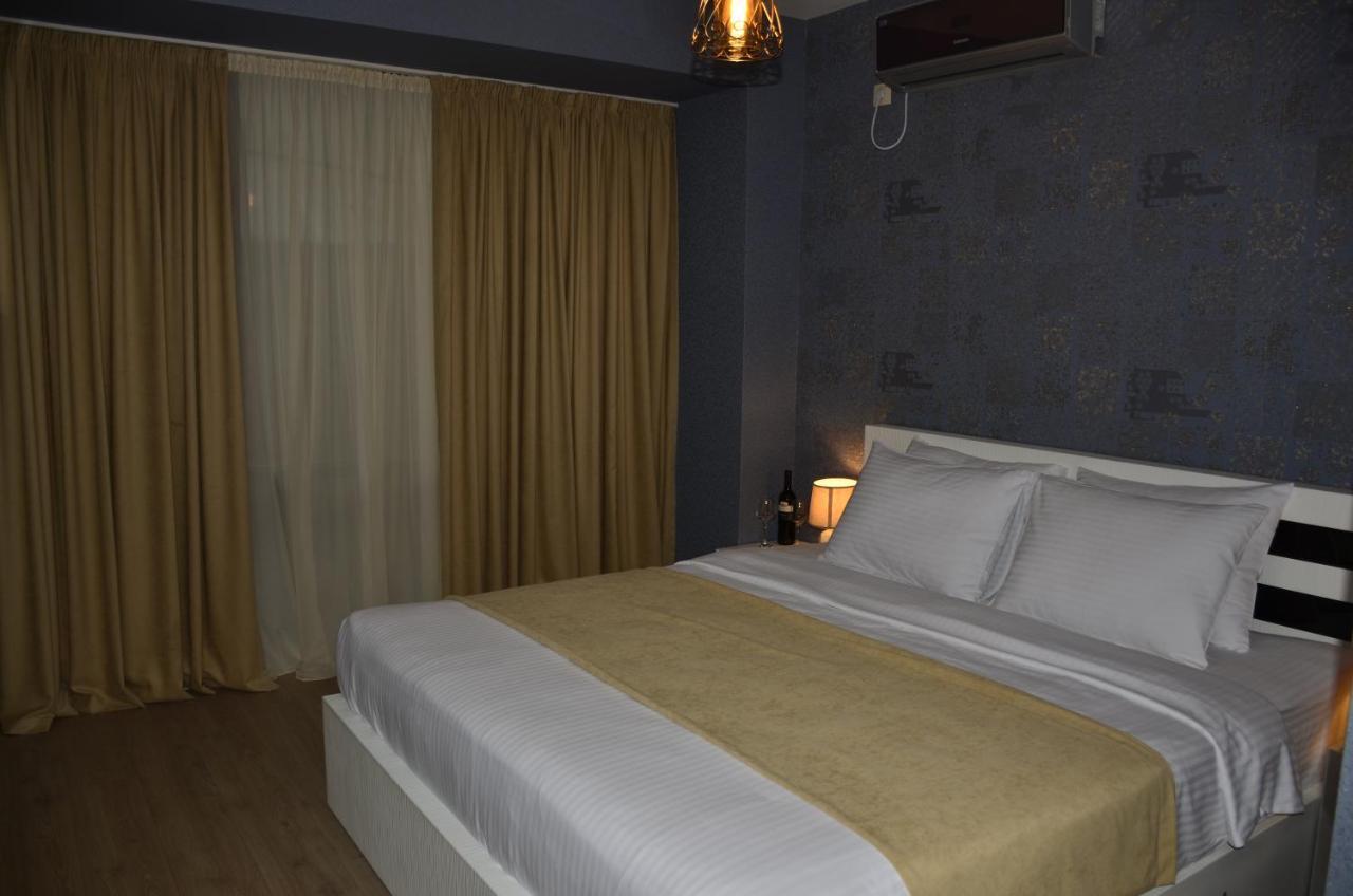 טביליסי Vere Corner Hotel מראה חיצוני תמונה